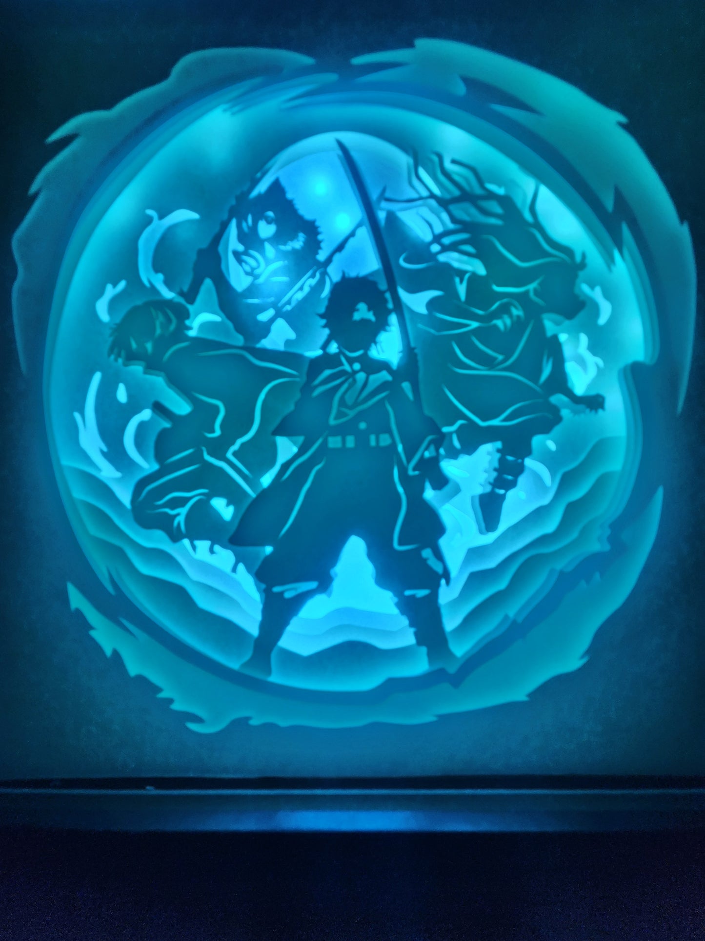 Shadow box